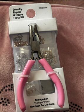 Source Unknown Pink Jewelry Pliers with Repair & Spare Parts Kit